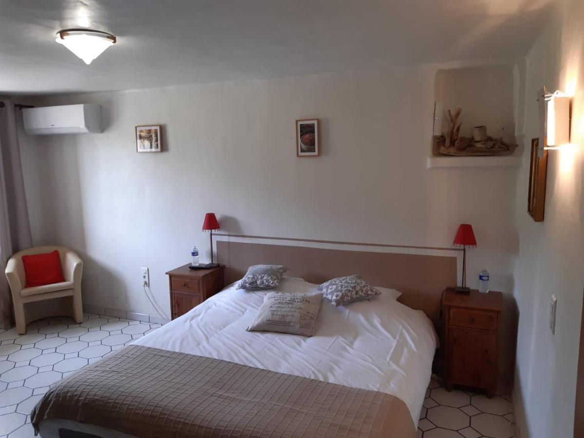 Le Vieux Platane Ξενοδοχείο Cairanne Εξωτερικό φωτογραφία