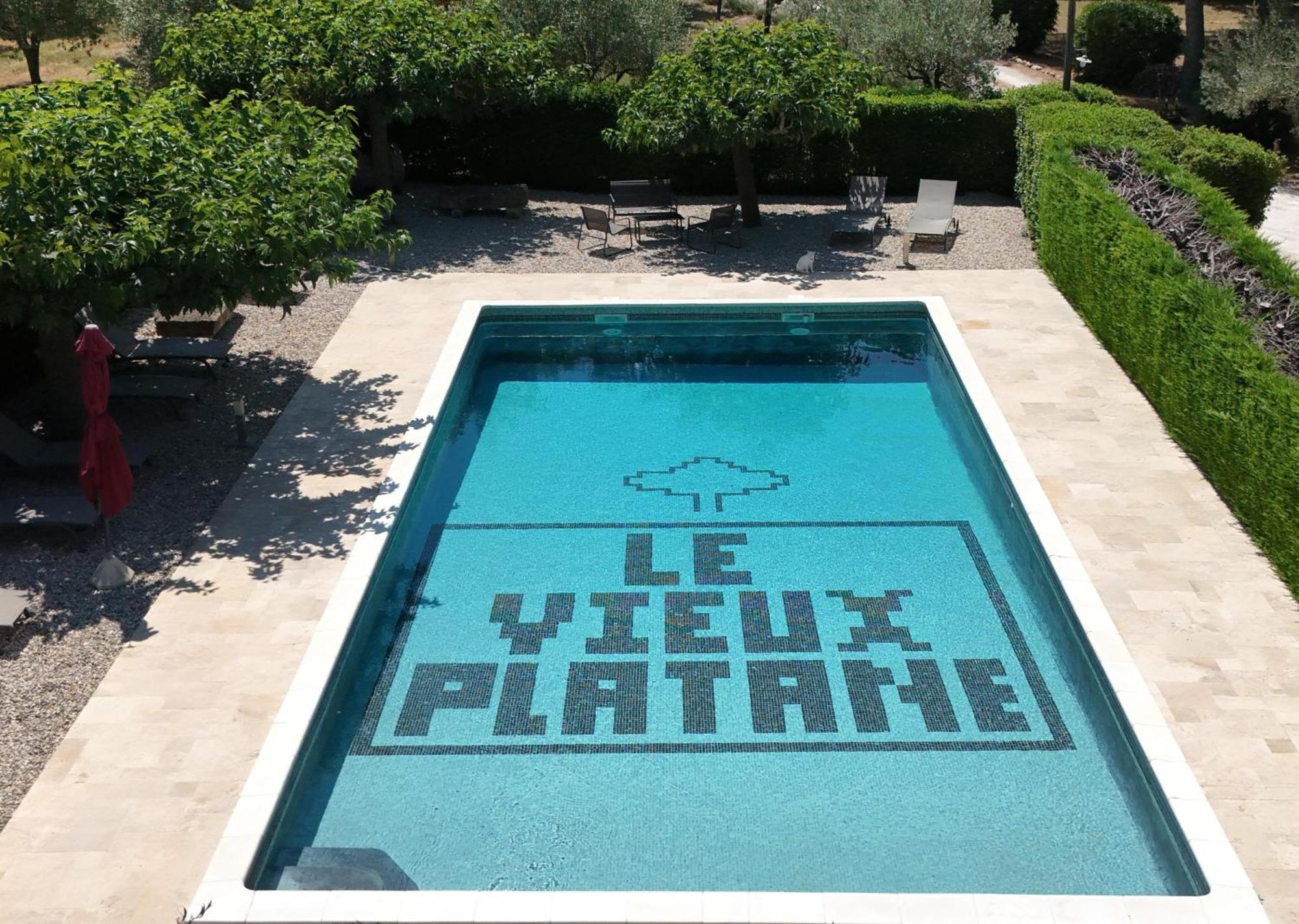 Le Vieux Platane Ξενοδοχείο Cairanne Εξωτερικό φωτογραφία